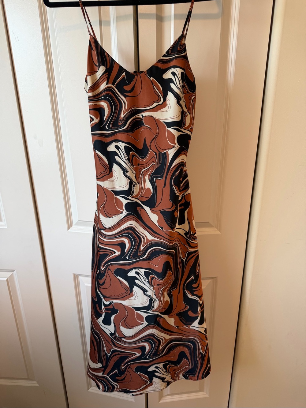 Forever 21 Brown, Black & Cream Marble-Print Slip Dress